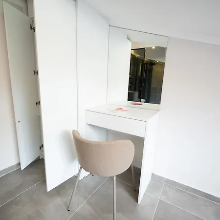 Lorend Hotel *